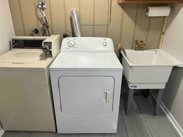 $1,400 | 10434 South Wentworth Avenue, Unit 2, Chicago, IL 60628