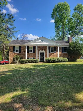$319,900 | 440 Kirkley Circle, Forest, VA 24551