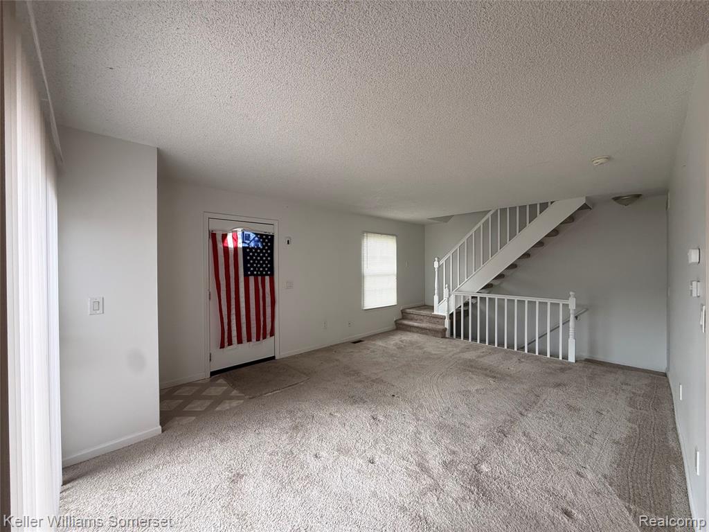 28423 Raleigh Crescent Drive, Unit 44 Chesterfield, MI 48051 - Photo 4 of 25