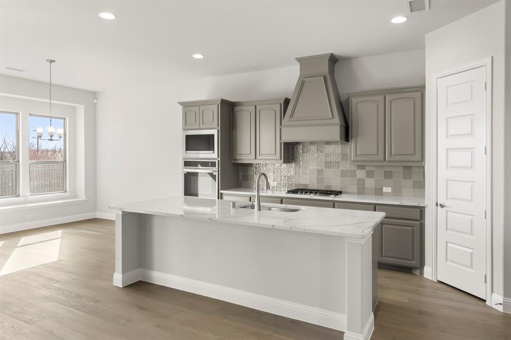1916 Wishon Road Celina, TX 75009 - Photo 19 of 40 11. 1916 Wishon - Kitchen (2)