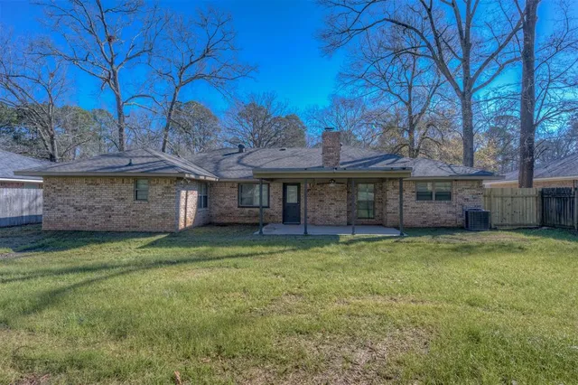 $269,900 | 207 Chimney Lane, Haughton, LA 71037