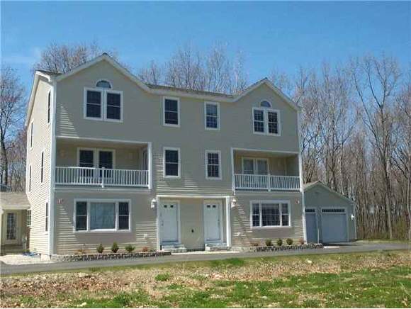 8 Hemlock Street, Unit 1 Hampton, NH 03842 - Photo 1 of 6 Gallery Image 1