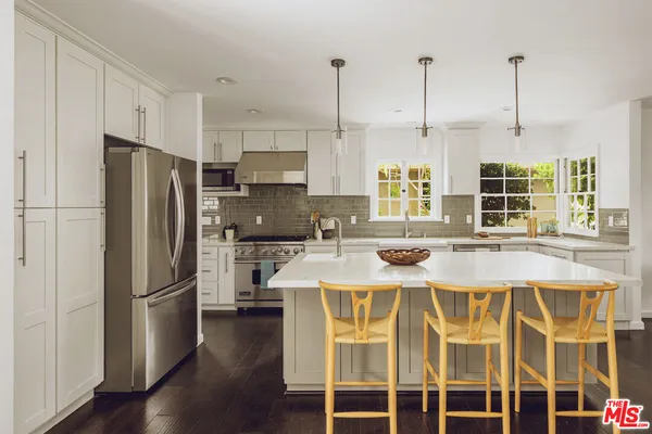 $1,899,000 | 1315 Lomay Place, Pasadena, CA 91103