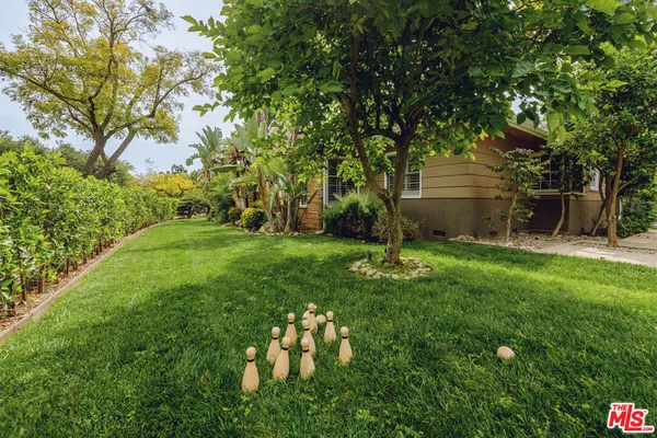 $1,899,000 | 1315 Lomay Place, Pasadena, CA 91103