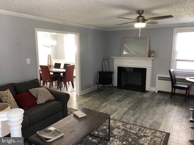 928 Rundale Avenue Lansdowne, PA 19050 - Photo 4 of 12