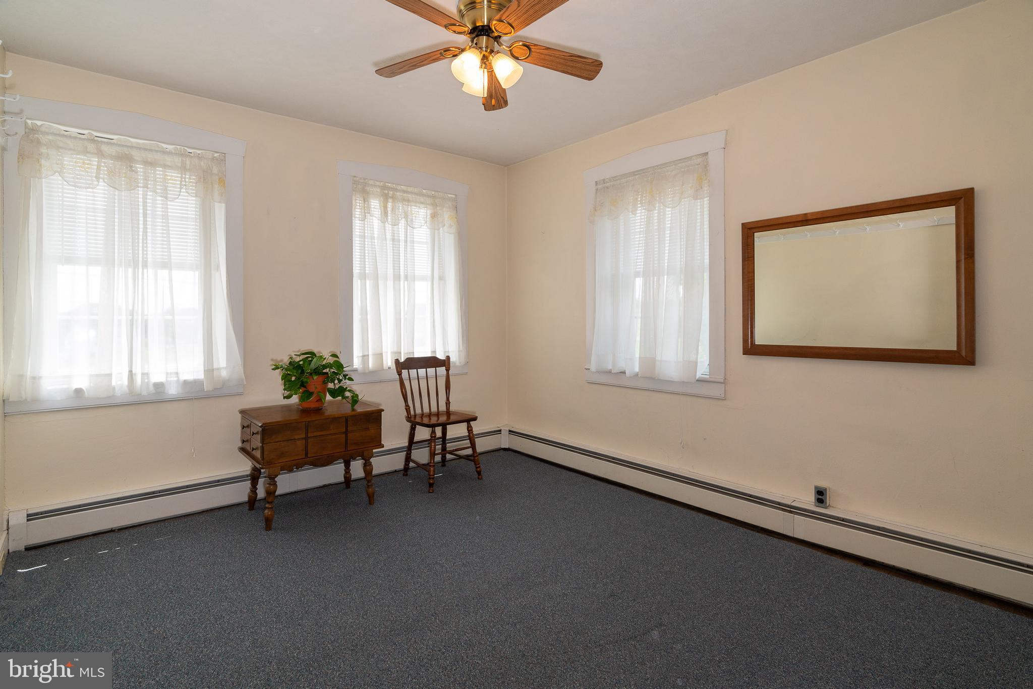128 Fairland Road Lititz, PA 17543 - Photo 33 of 47