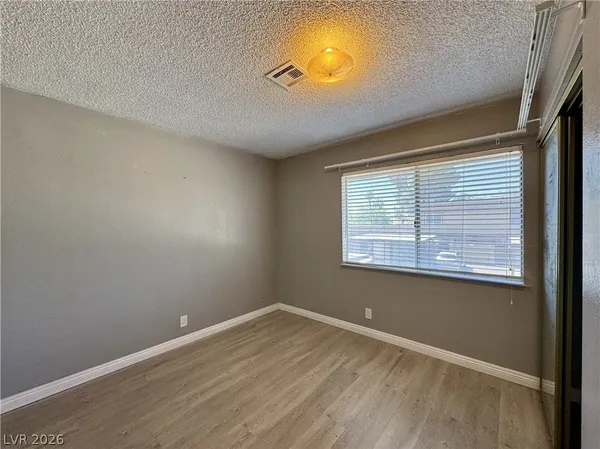$1,700 | 6224 Meadow Haven Lane, Las Vegas, NV 89103