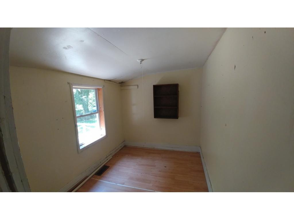 1096 Paperville Road Bristol, TN 37620 - Photo 4 of 7 Photo 4