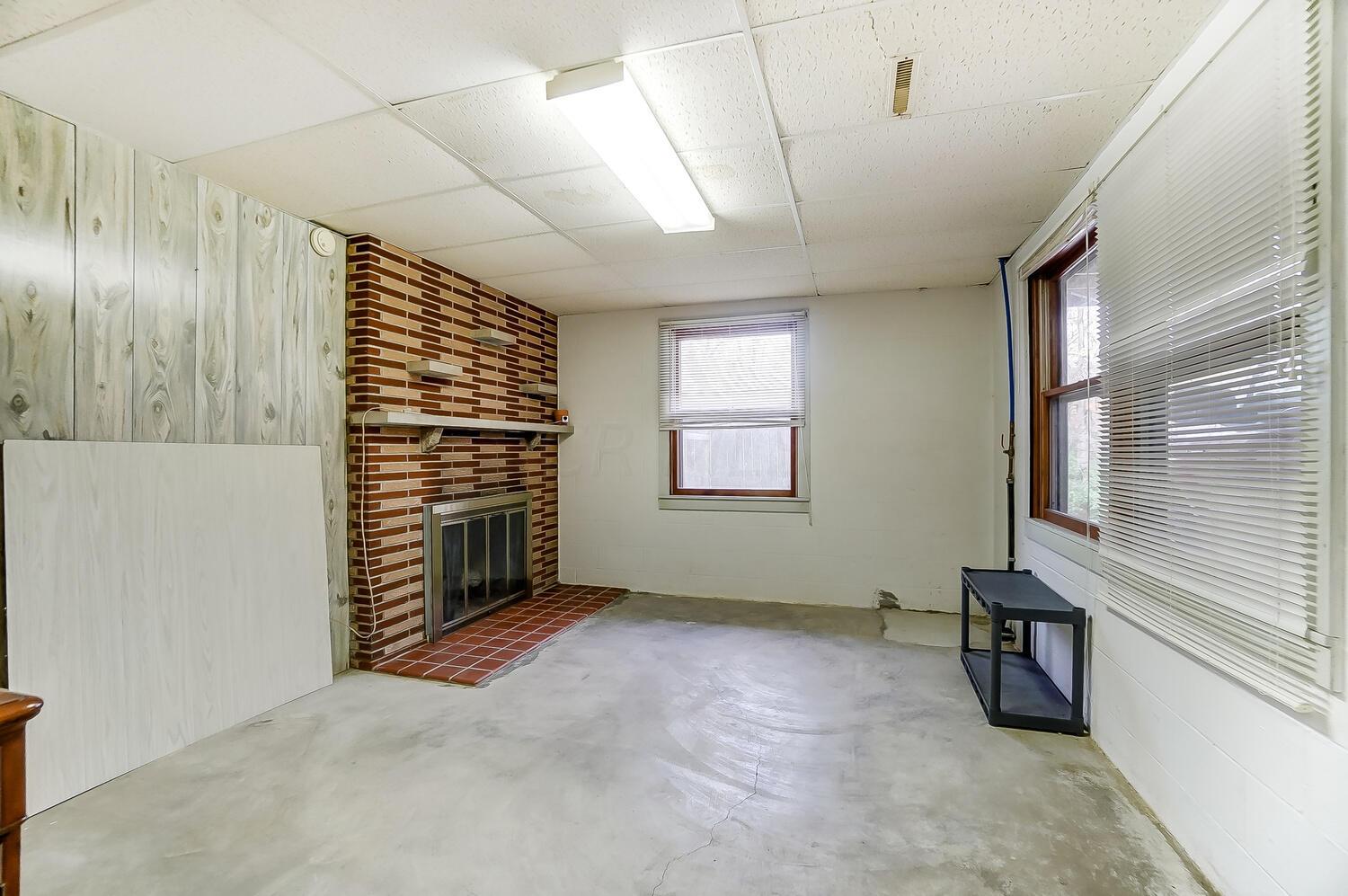 2834 Panhandle Road Delaware, OH 43015 - Photo 22 of 34