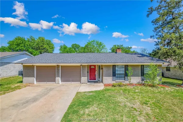 $312,000 | 1905 Carter Creek Parkway, Bryan, TX 77802