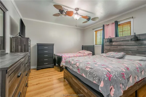 $312,000 | 1905 Carter Creek Parkway, Bryan, TX 77802