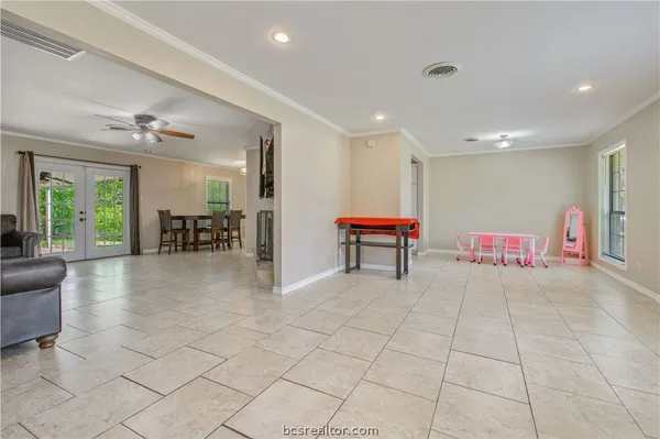 $312,000 | 1905 Carter Creek Parkway, Bryan, TX 77802