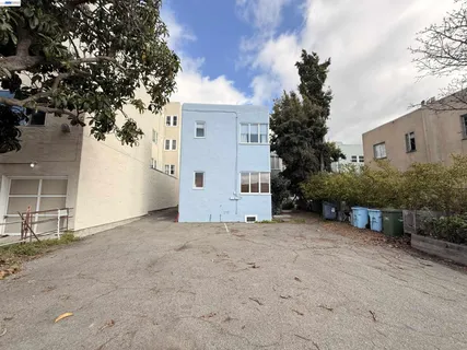 $1,700,000 | 1682 Oxford Street, Berkeley, CA 94709