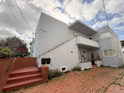 $1,700,000 | 1682 Oxford Street, Berkeley, CA 94709