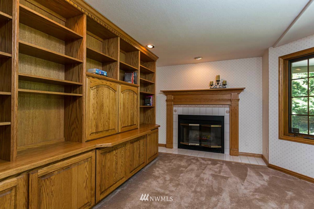 4506 169th Street Southeast Bothell, WA 98012 - Photo 5 of 15