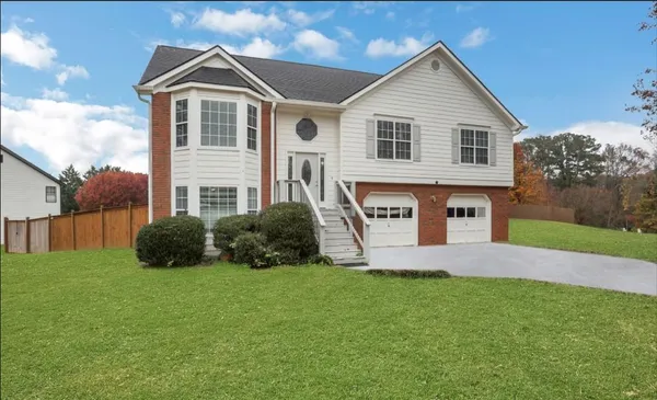 $405,900 | 4590 Wheeler Creek Drive, Hoschton, GA 30548