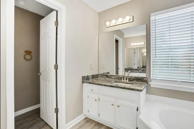 $439,900 | 4590 Wheeler Creek Drive, Hoschton, GA 30548