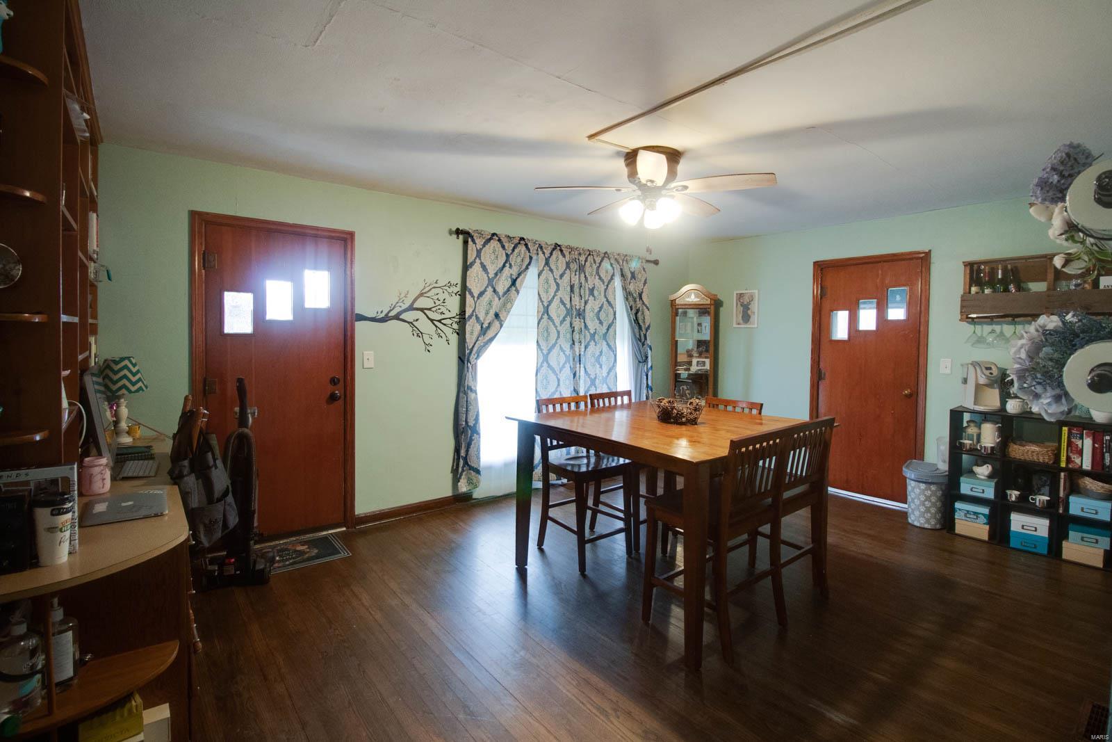 4731 Seiler Road Dorsey, IL 62021 - Photo 13 of 34