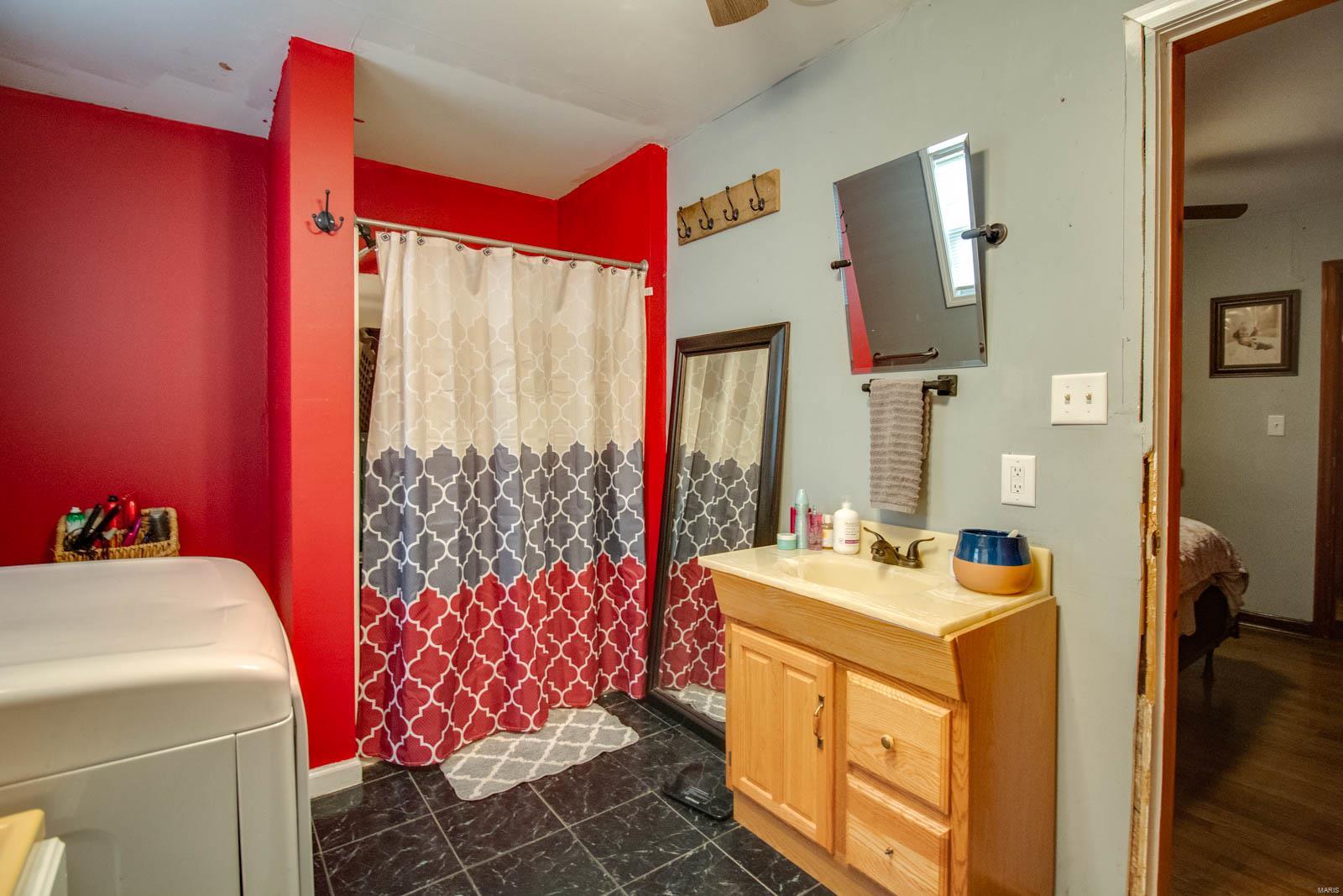 4731 Seiler Road Dorsey, IL 62021 - Photo 23 of 34