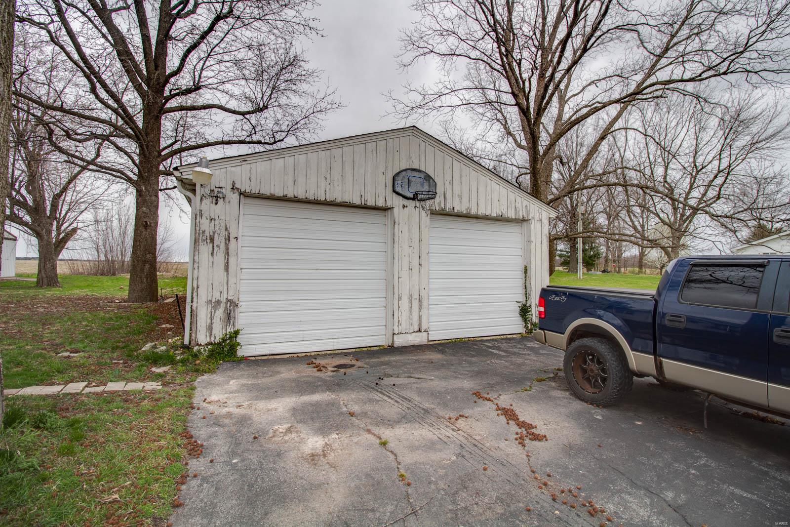 4731 Seiler Road Dorsey, IL 62021 - Photo 33 of 34