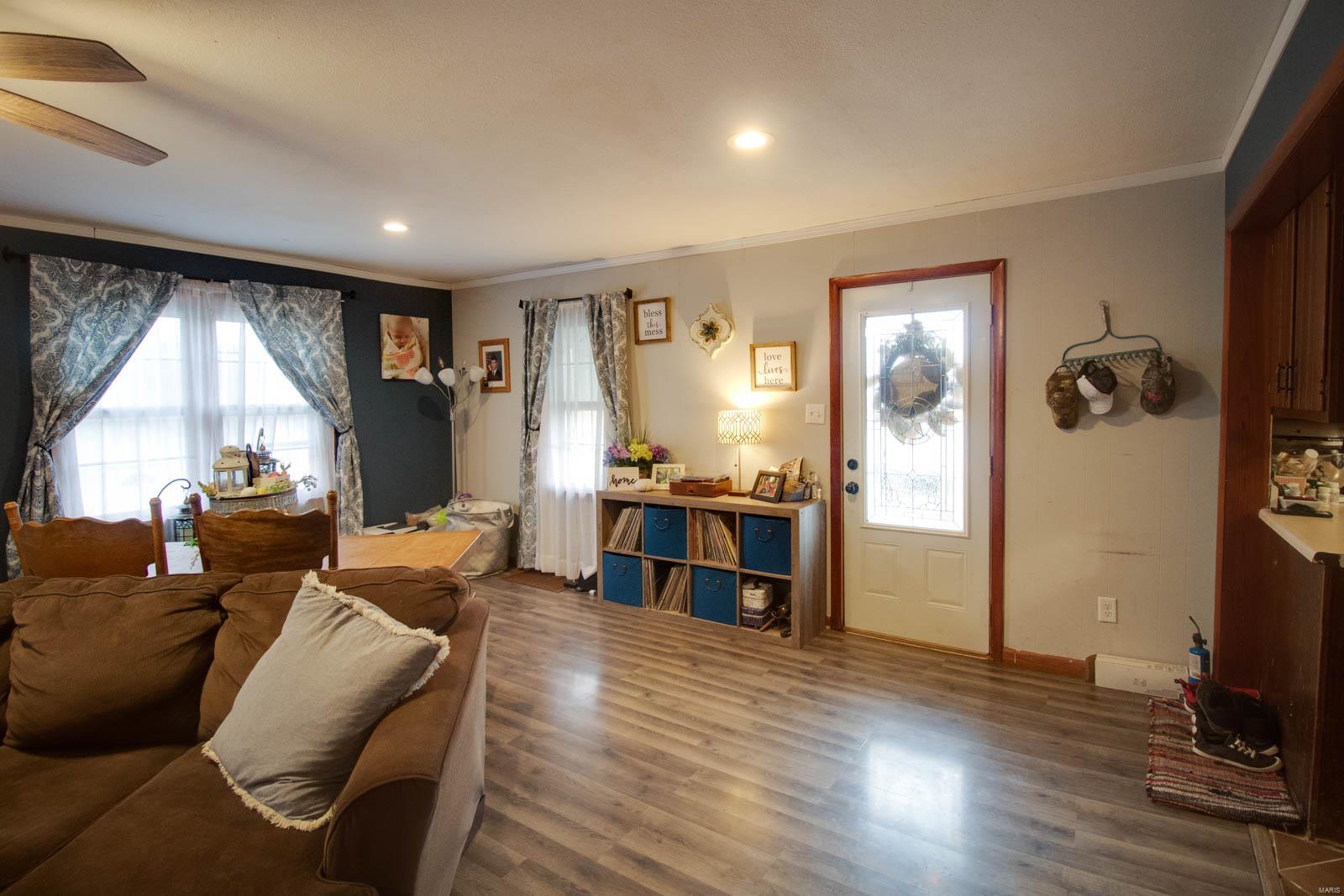 4731 Seiler Road Dorsey, IL 62021 - Photo 8 of 34