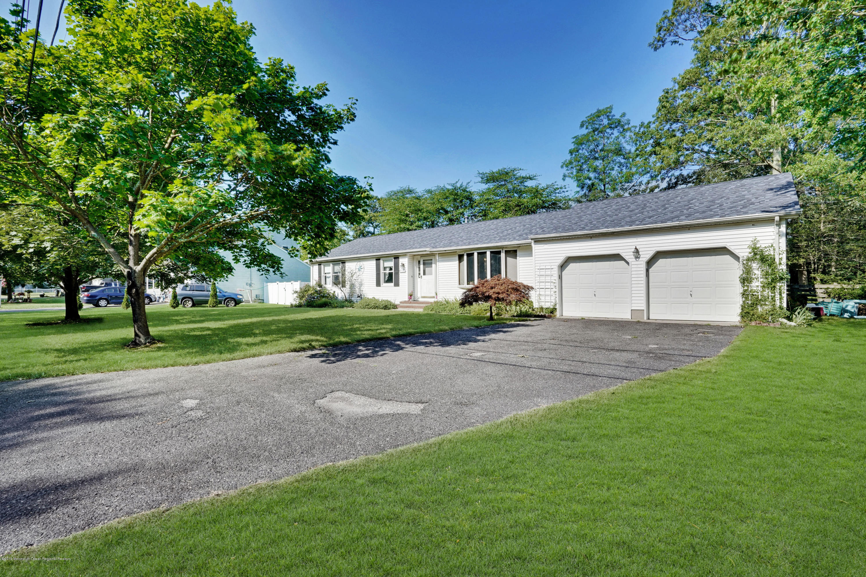 10 Hulse Landing Road Brick, NJ 08723 - Photo 5 of 35 005_mjb00026-mjb00030_1