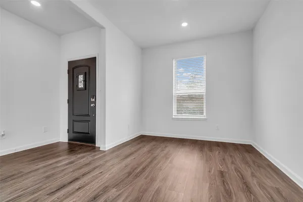 $2,300 | 2534 Blazing Star Drive, Brookshire, TX 77423