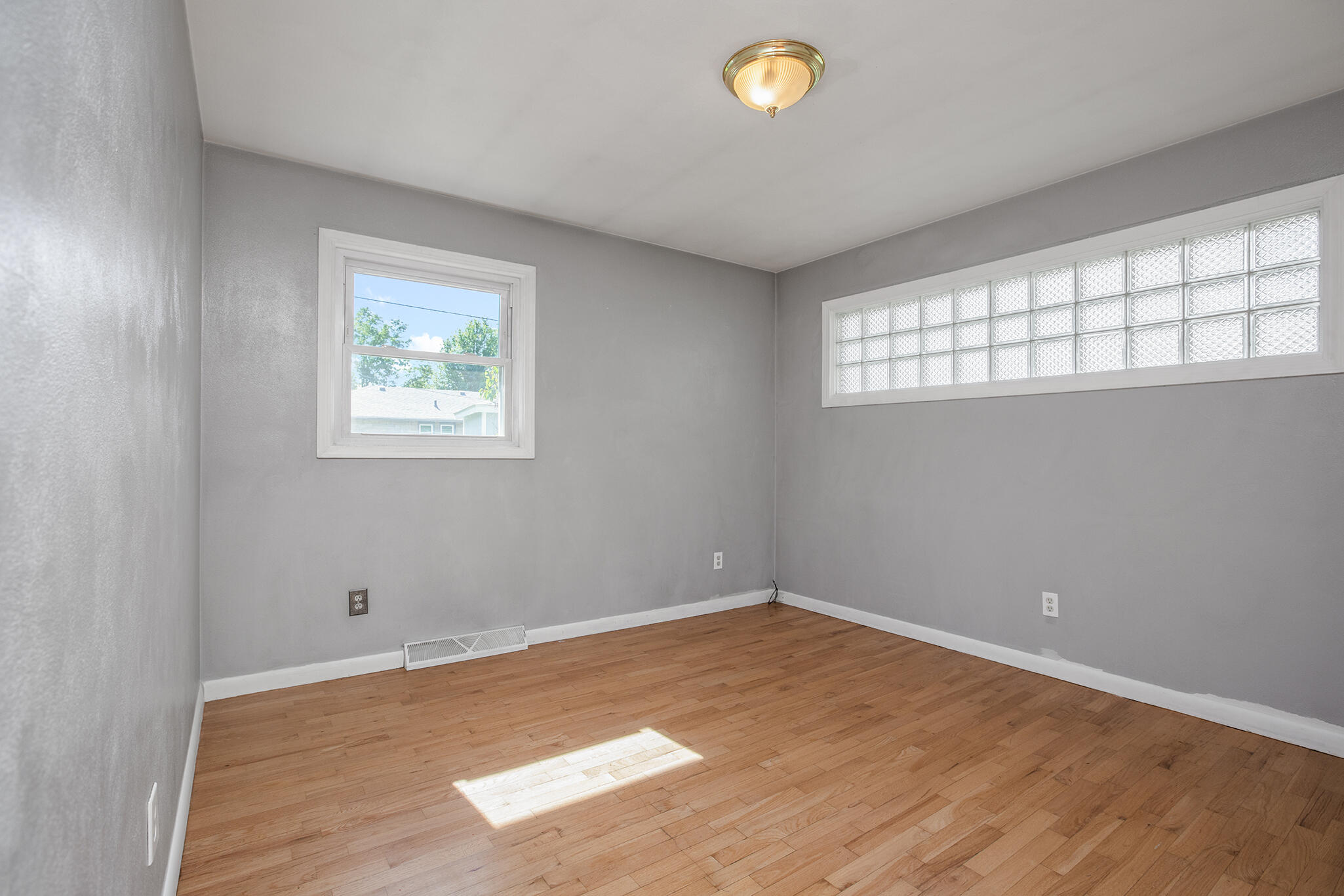 706 Rynearson Street Buchanan, MI 49107 - Photo 15 of 21 0D6A0133