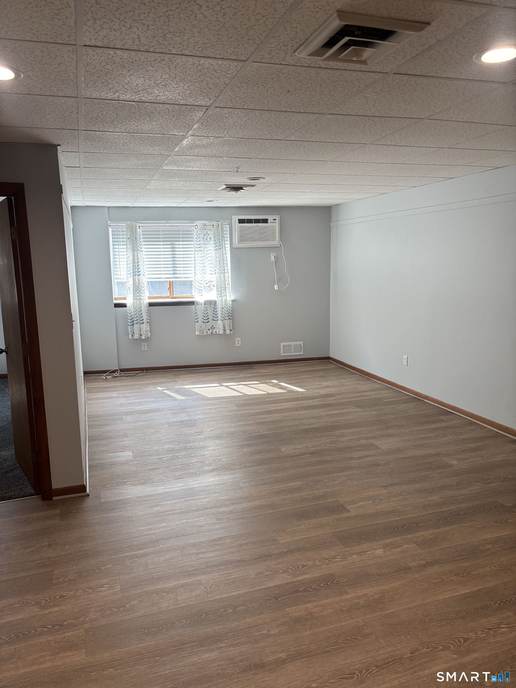 25 Maiden Lane, Unit 5 Torrington, CT 06790 - Photo 2 of 9