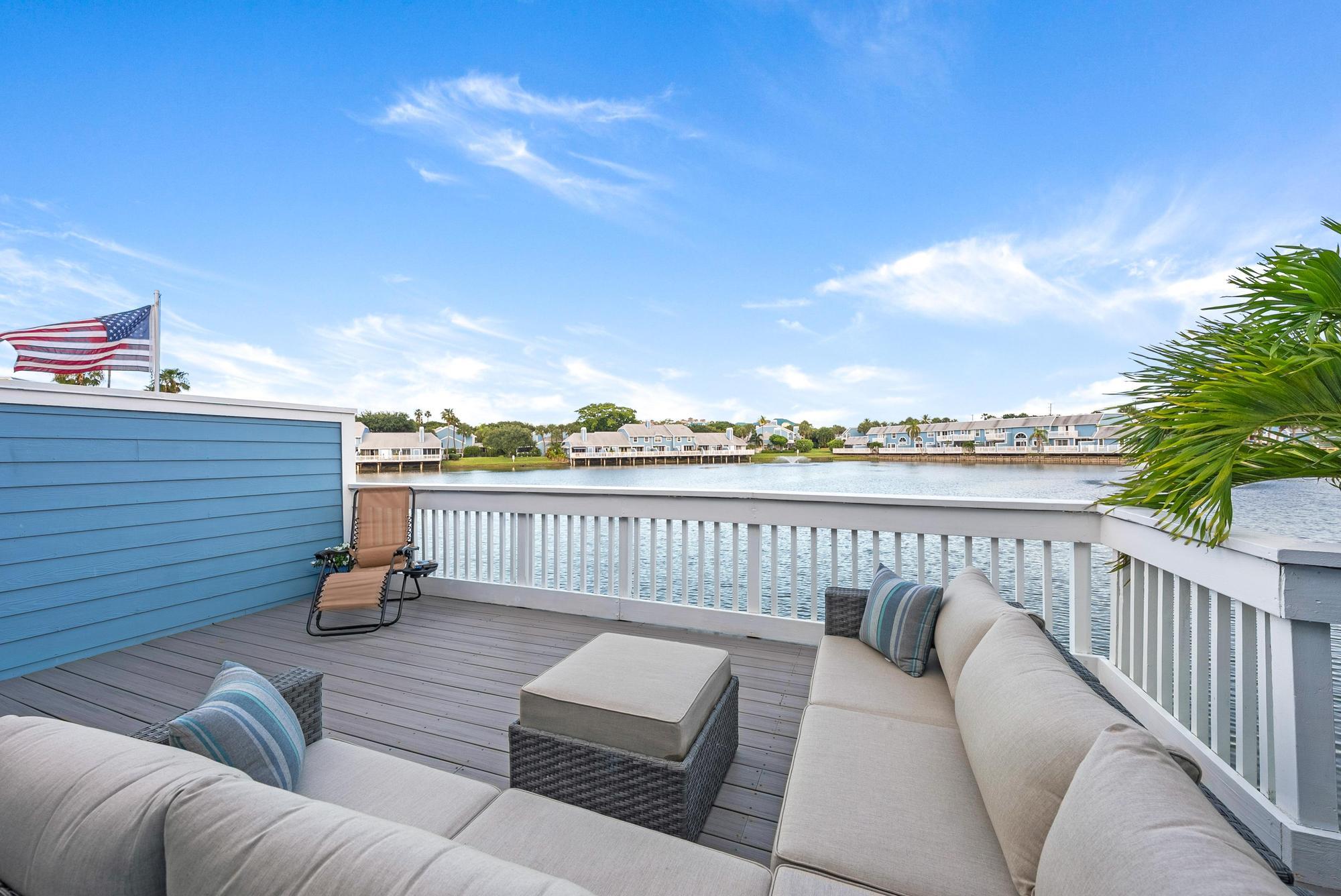 1219 Ocean Dunes Circle Jupiter, FL 33477 - Photo 31 of 35 a view of sitting area with furniture