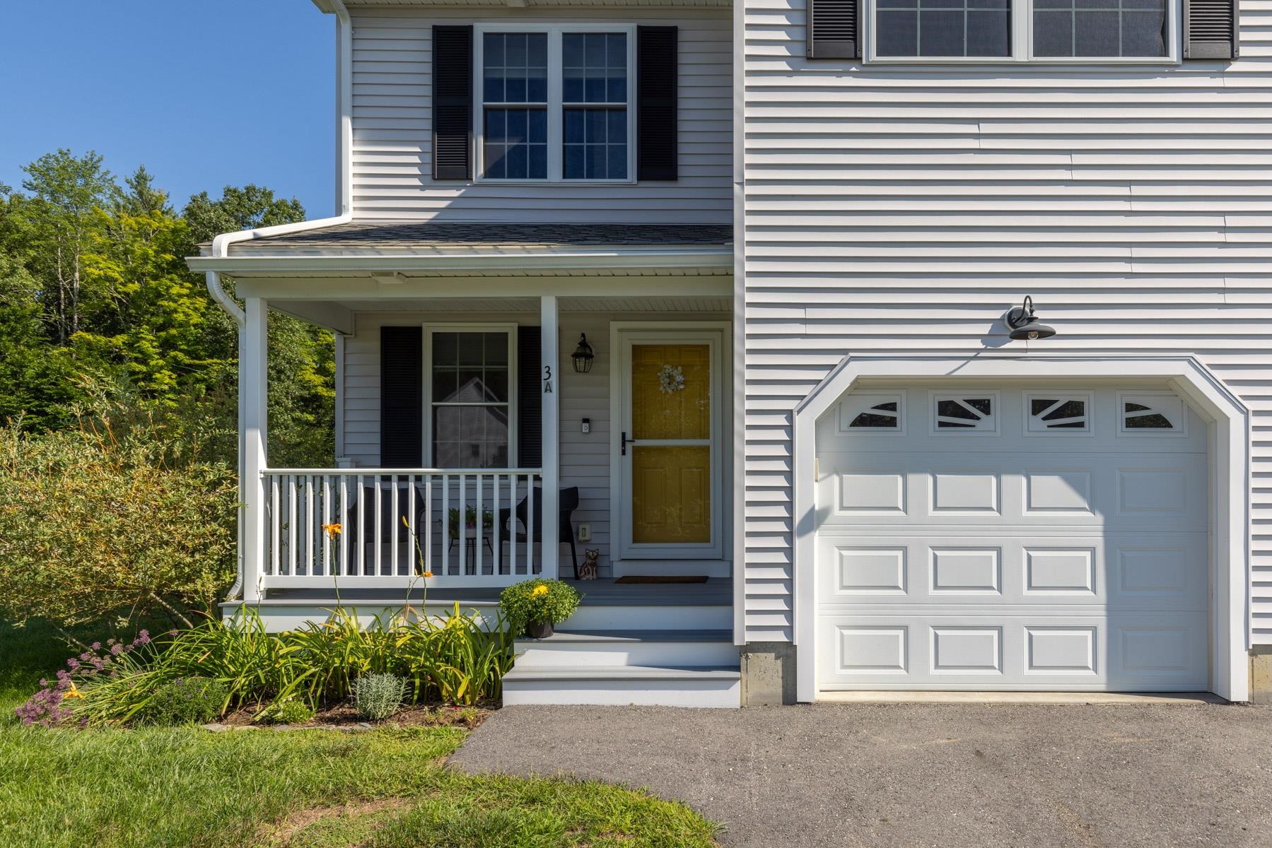 3 A Annika Lee Drive Epping, NH 03042 - Photo 2 of 37