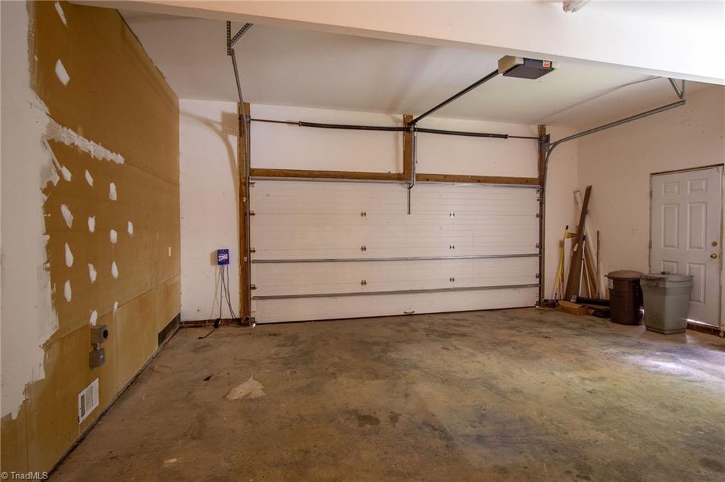 2405 River Run Road Browns Summit, NC 27214 - Photo 14 of 28 Gallery Image 14