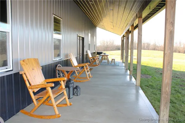 $575,000 | 6155 West County Road 375 North, North Vernon, IN 47265