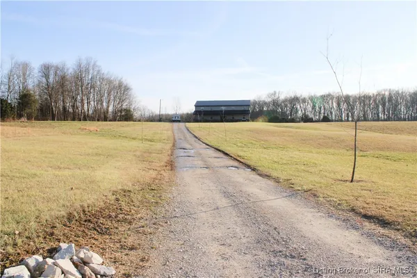 $575,000 | 6155 West County Road 375 North, North Vernon, IN 47265