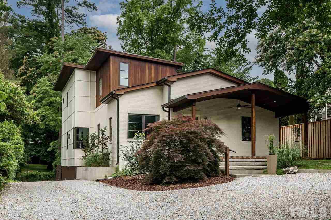 A short stroll to Banbury Park. Walk to Lacy Elementary and Martin Middle School.  Quiet internal street. Lushly landscaped lot.  Rot-and-insect proof Brazilian Teak was used in all exterior ceilings and soffits. Modernist and Organic vibes.10 mins to RTP