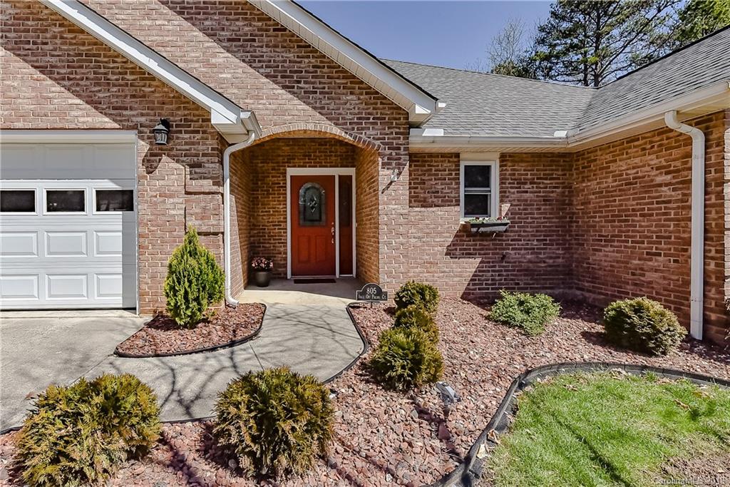 805 Isle Of Palms Court Fort Mill, SC 29708 - Photo 2 of 28