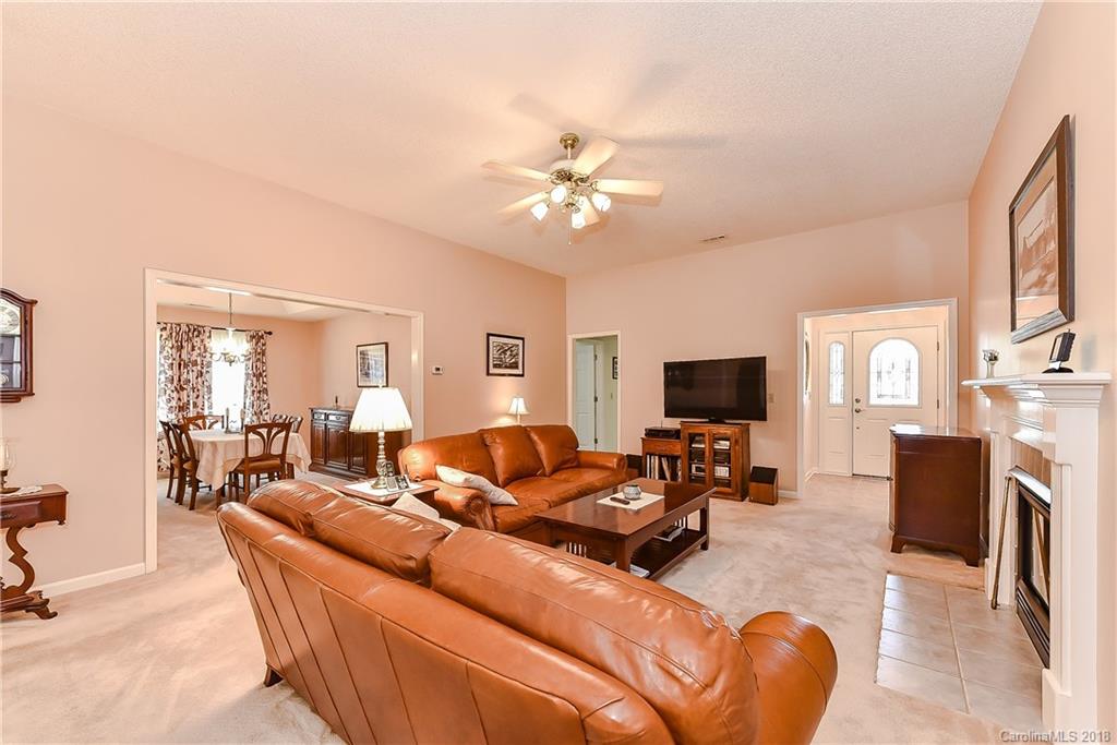 805 Isle Of Palms Court Fort Mill, SC 29708 - Photo 3 of 28