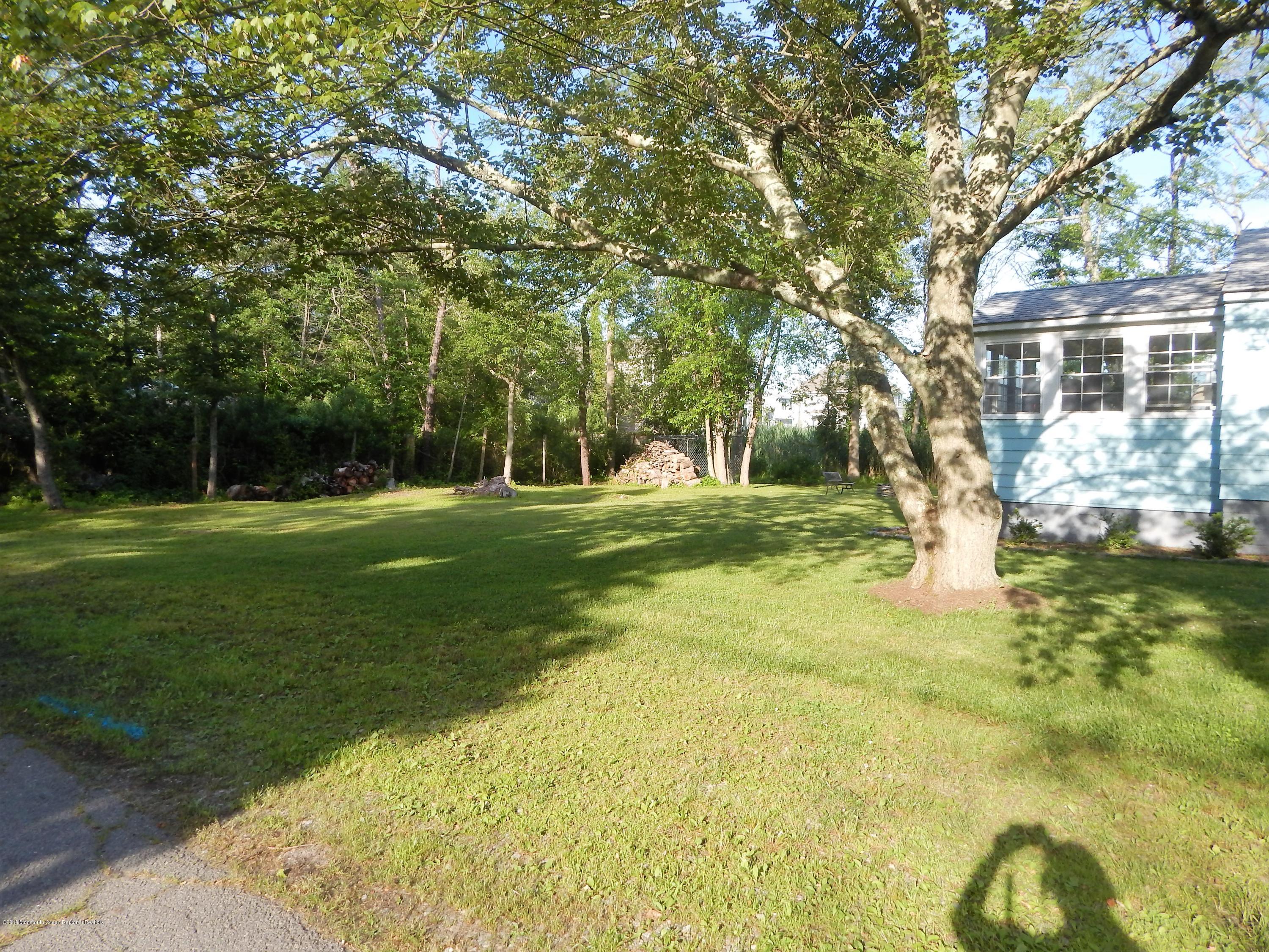 27 Spring Avenue Brick, NJ 08723 - Photo 17 of 19 DSCN5720