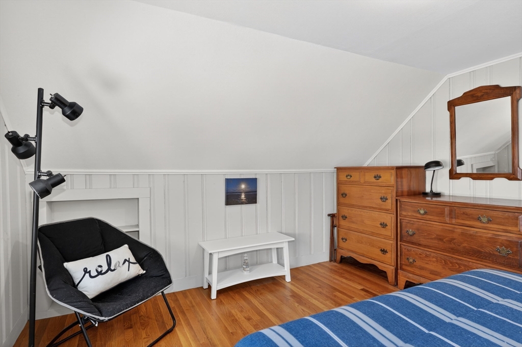 5 Castle Avenue Medfield, MA 02052 - Photo 24 of 29