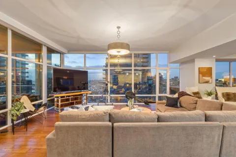 $2,999,900 | 1262 Kettner Boulevard, Unit 2701, San Diego, CA 92101