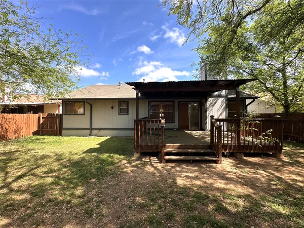 $2,250 | 2711 Wilcrest Drive, Austin, TX 78748