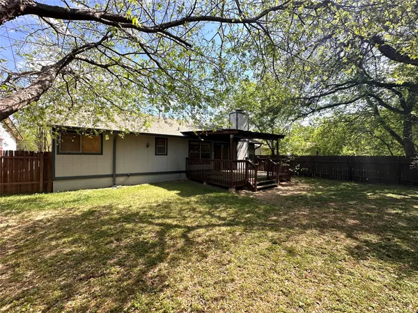 $2,250 | 2711 Wilcrest Drive, Austin, TX 78748