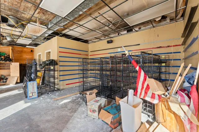 $169,000 | 258 Jefferson Street, Waldoboro, ME 04572