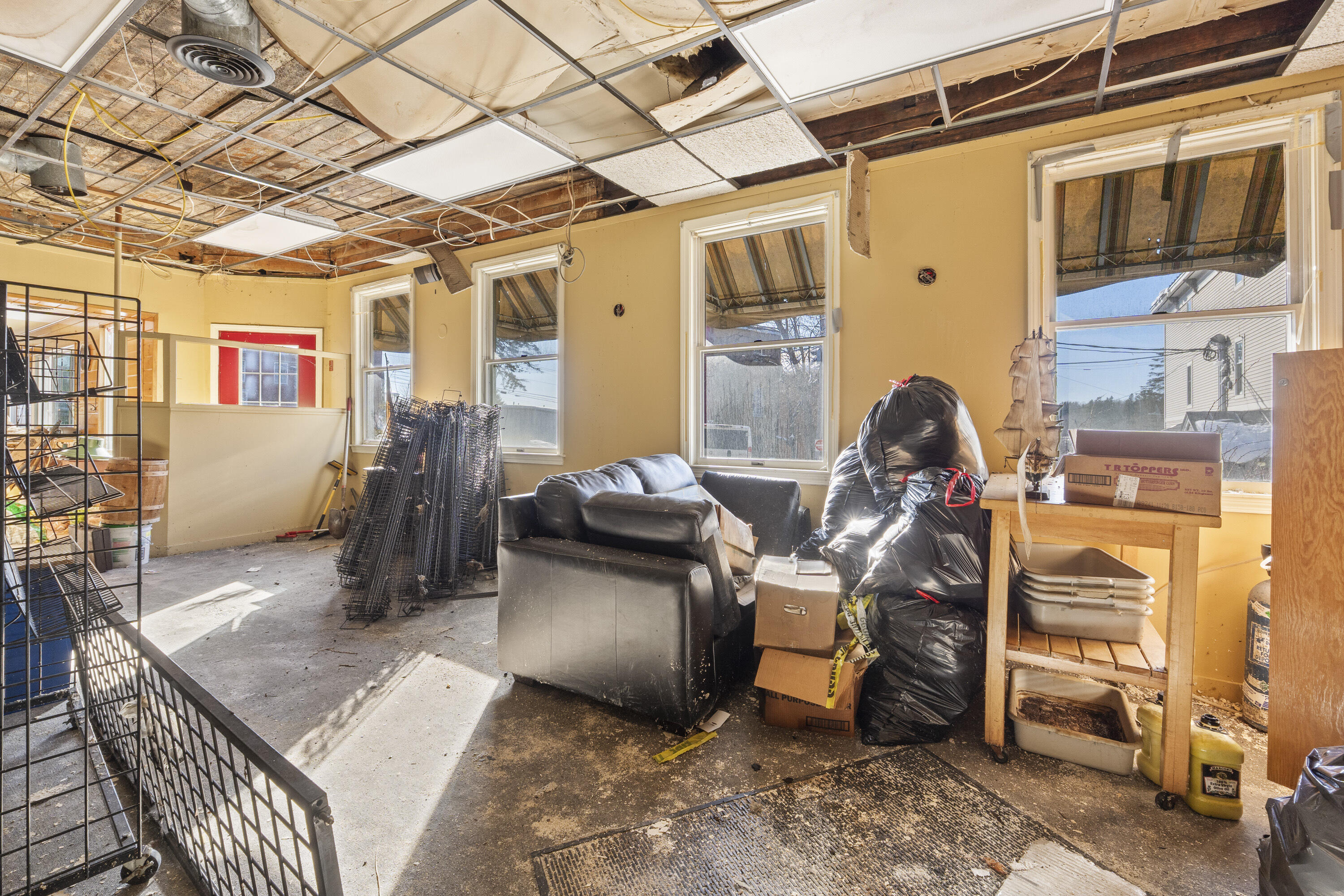 258 Jefferson Street Waldoboro, ME 04572 - Photo 16 of 46 258 Jefferson St_0115