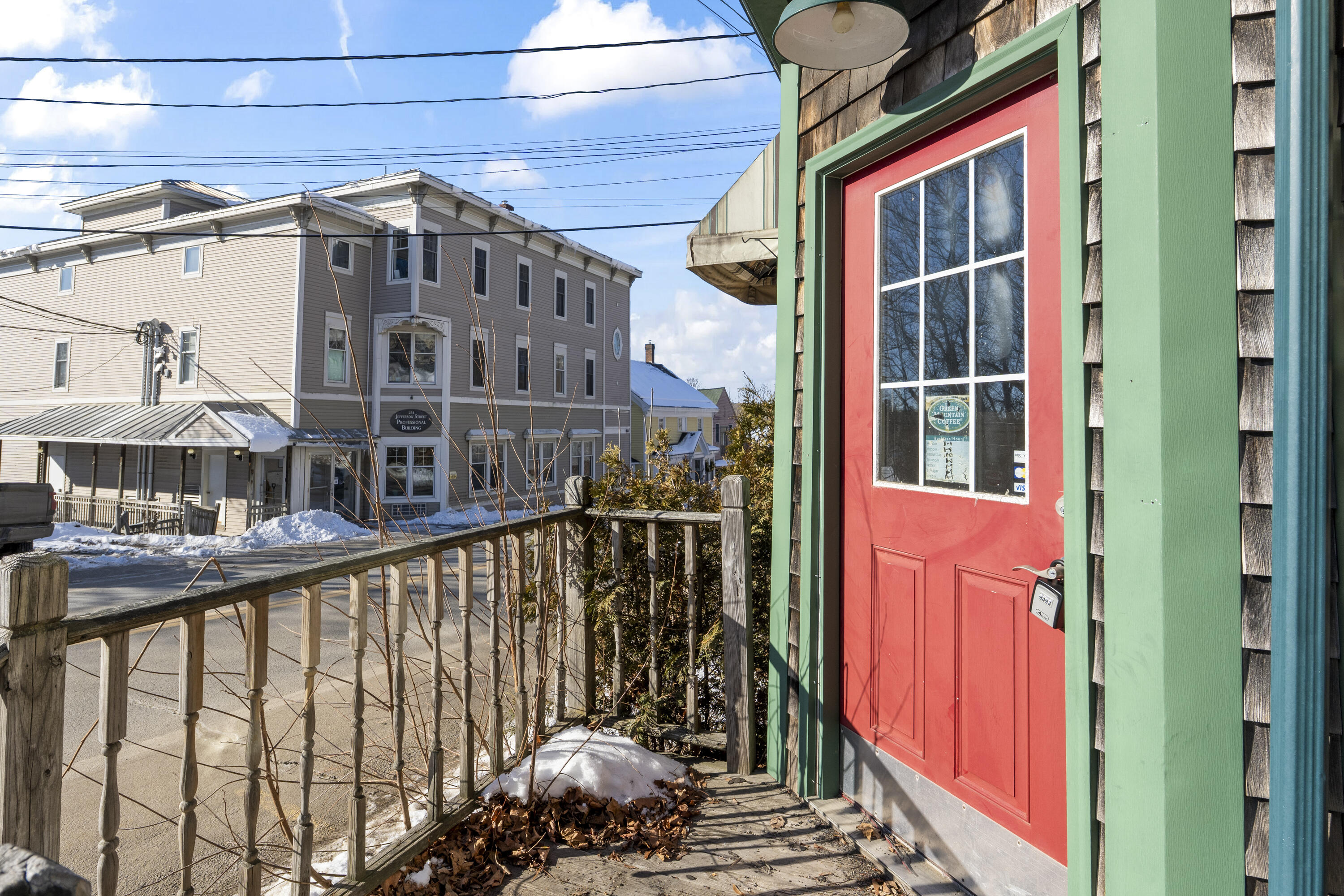 258 Jefferson Street Waldoboro, ME 04572 - Photo 9 of 46 258 Jefferson St_0108