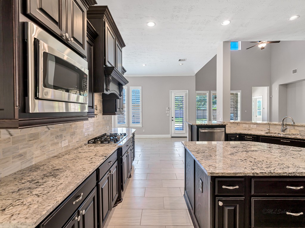 1710 Rice Mill Drive Katy, TX 77493 - Photo 17 of 50