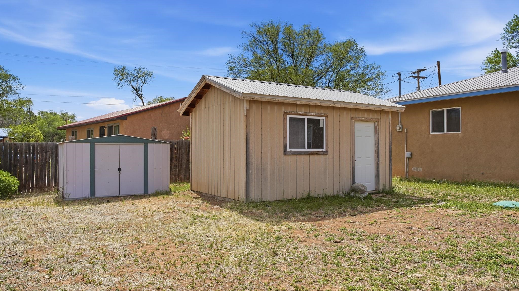 227 Herdner Road Taos, NM 87571 - Photo 30 of 35 Gallery Image 30