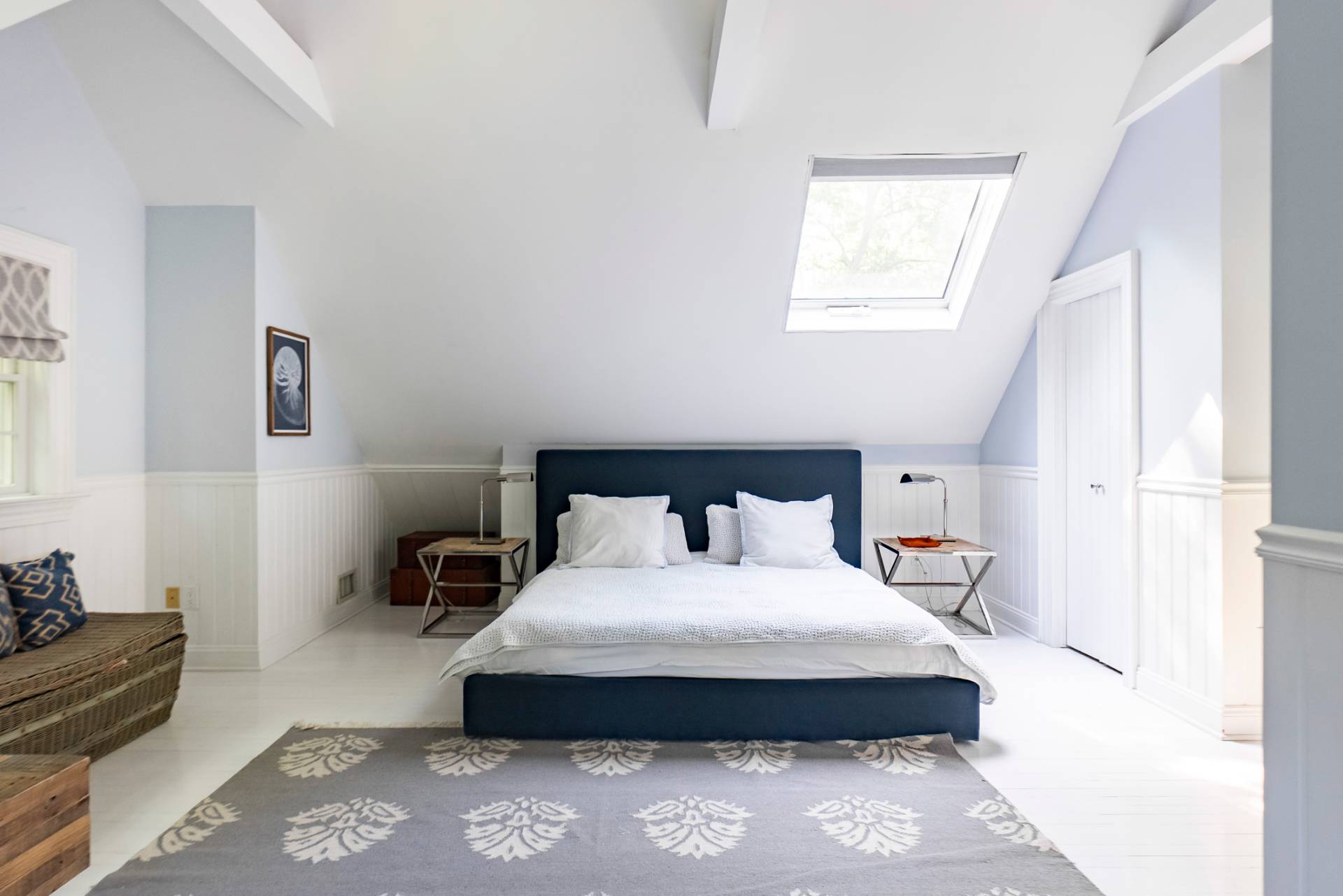 29 Meadows East Bridgehampton, NY 11932 - Photo 8 of 15 a bedroom with bed and window