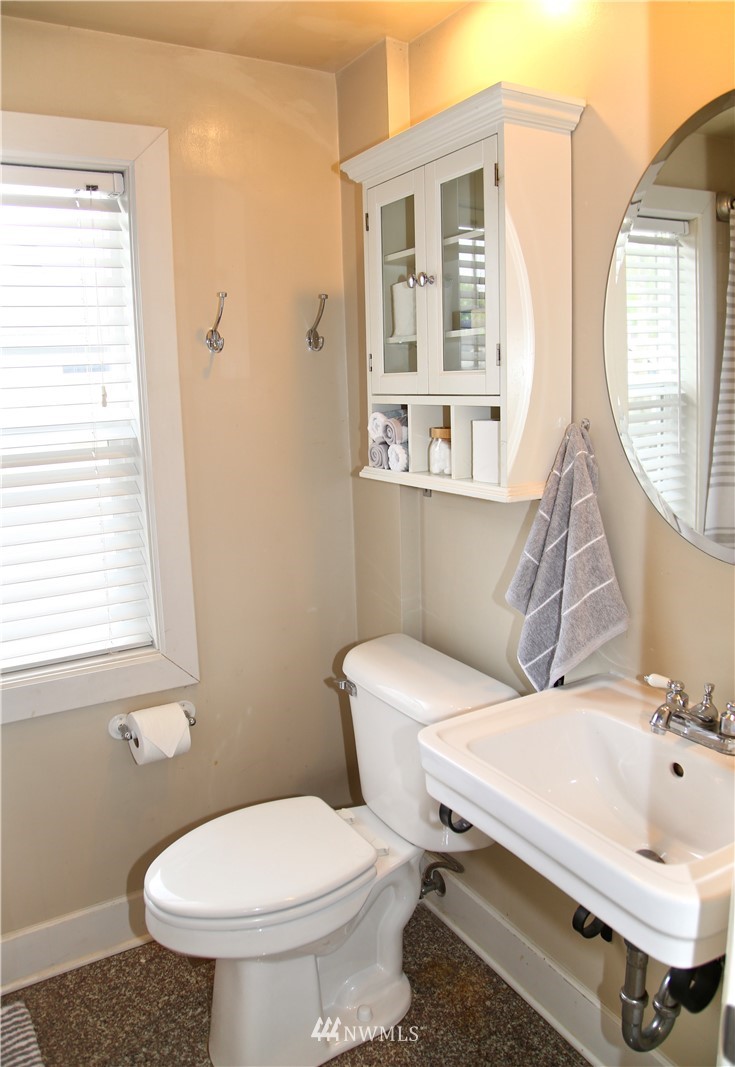 1108 Rockefeller Avenue Everett, WA 98201 - Photo 23 of 31 Gallery Image 23