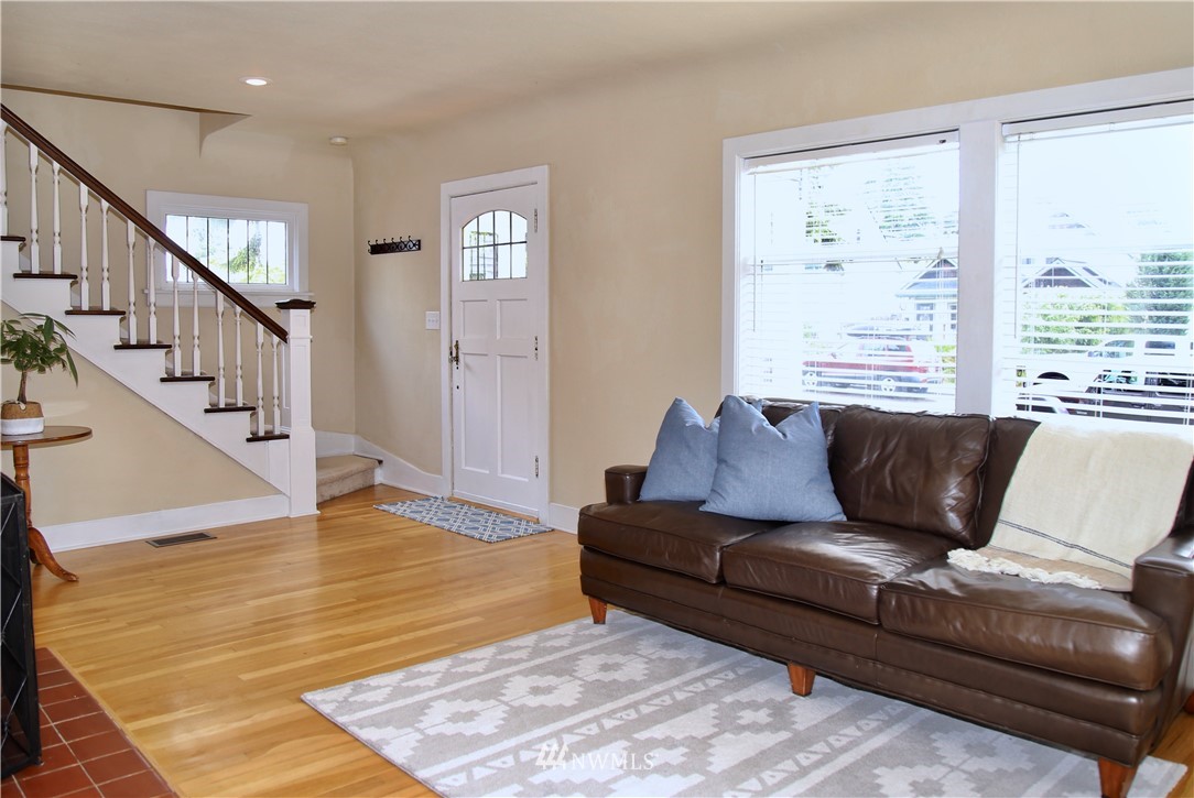 1108 Rockefeller Avenue Everett, WA 98201 - Photo 6 of 31 Gallery Image 6